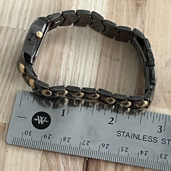 Alloncci Ladies Watch Two Tone Bracelet and Dial New - Picture 13 of 13